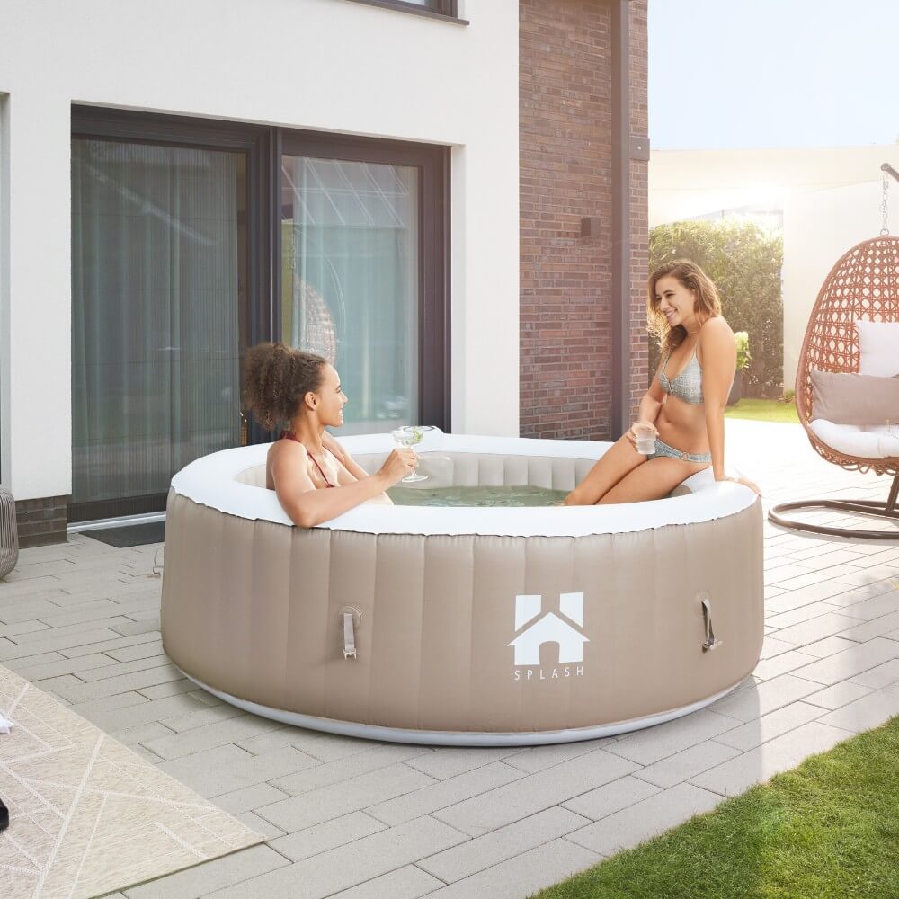 Outdoor Whirlpool inkl. Kissen, Getränkehalter und Sonnendach SPLASH - Ø208 cm 6 Personen Beige