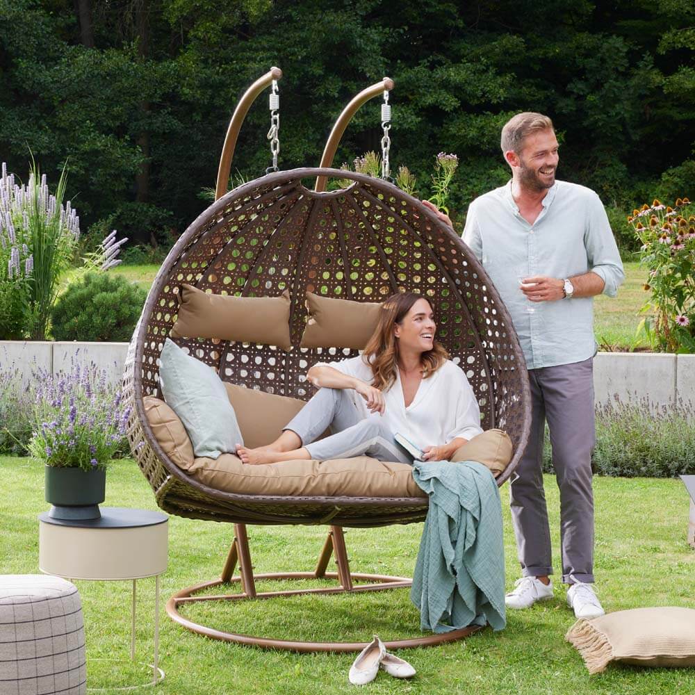 Polyrattan Hängesessel mit Regenabdeckung TWIN - Braun für 2 Personen