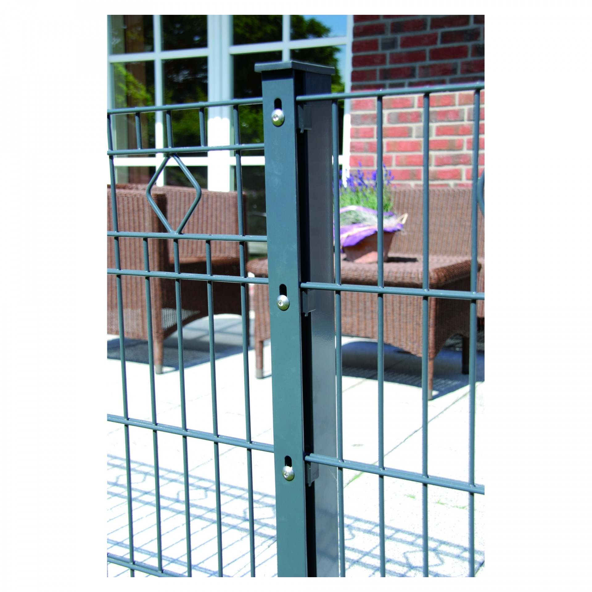 JERRY Eck-Zaunpfosten RAL 7016 anthrazit, für 630 mm Zaun, RR60/40 x 1000 mm, mit Flacheisenleiste