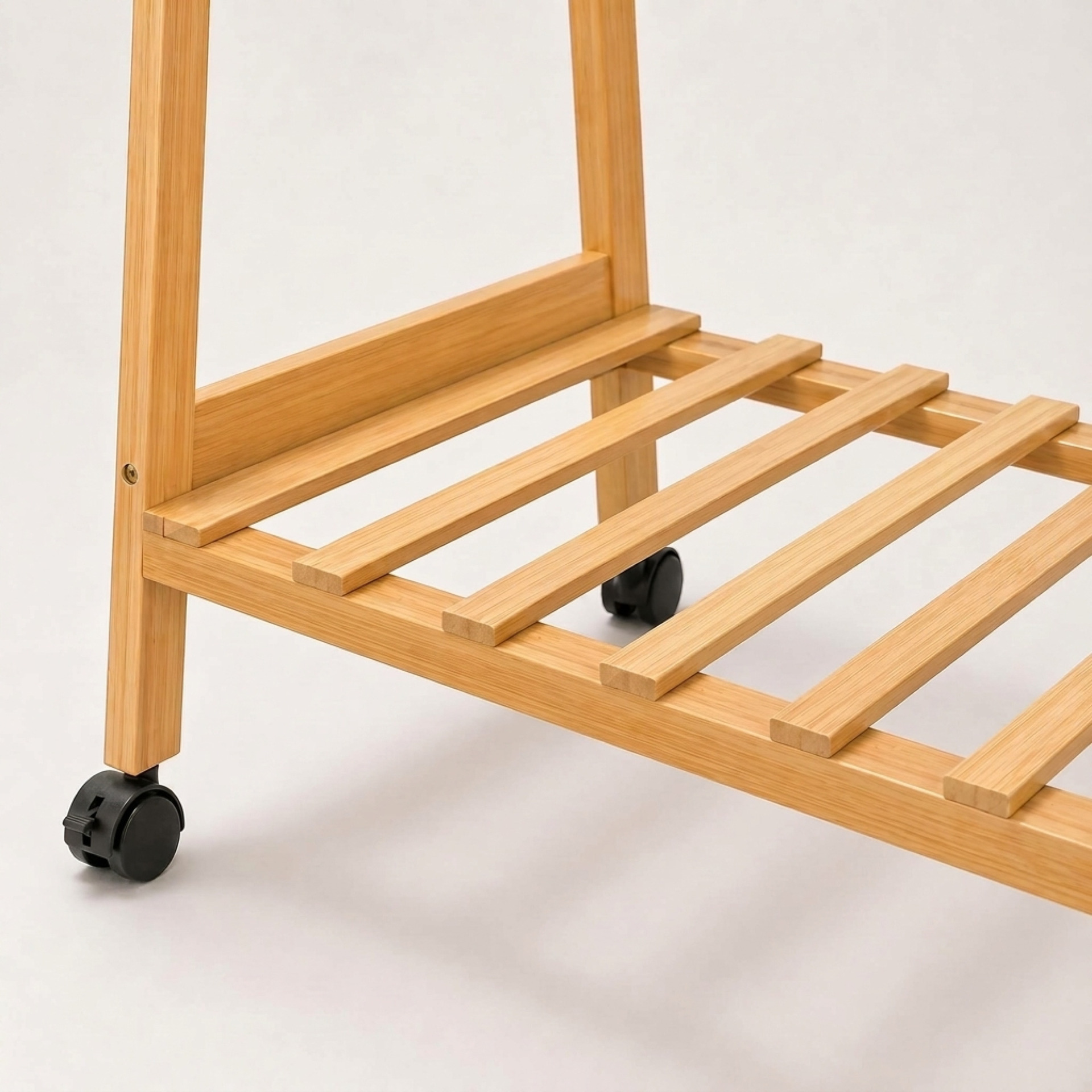 Kleiderständer Bambus mit Rollen 155x70x45cm