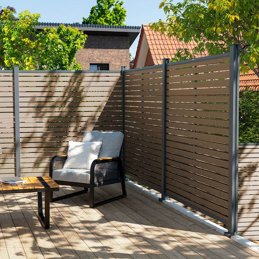WPC Sichtschutzzaun ALIRA Teak - 1 x Element + 2 x Pfosten