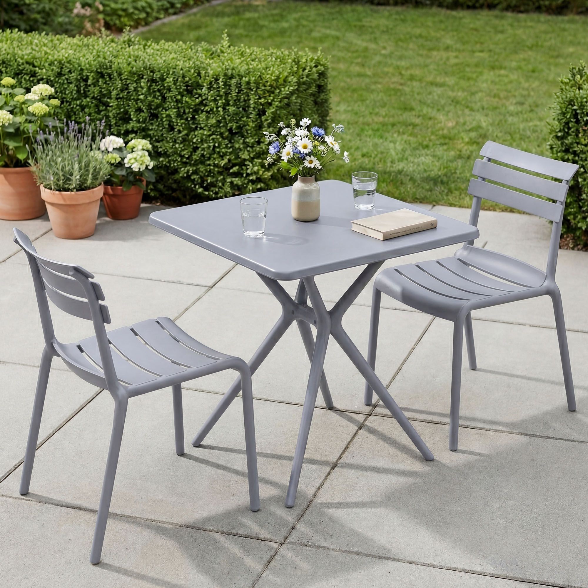 Gartenmöbel-Set Vela mit 2 Stühlen, grau