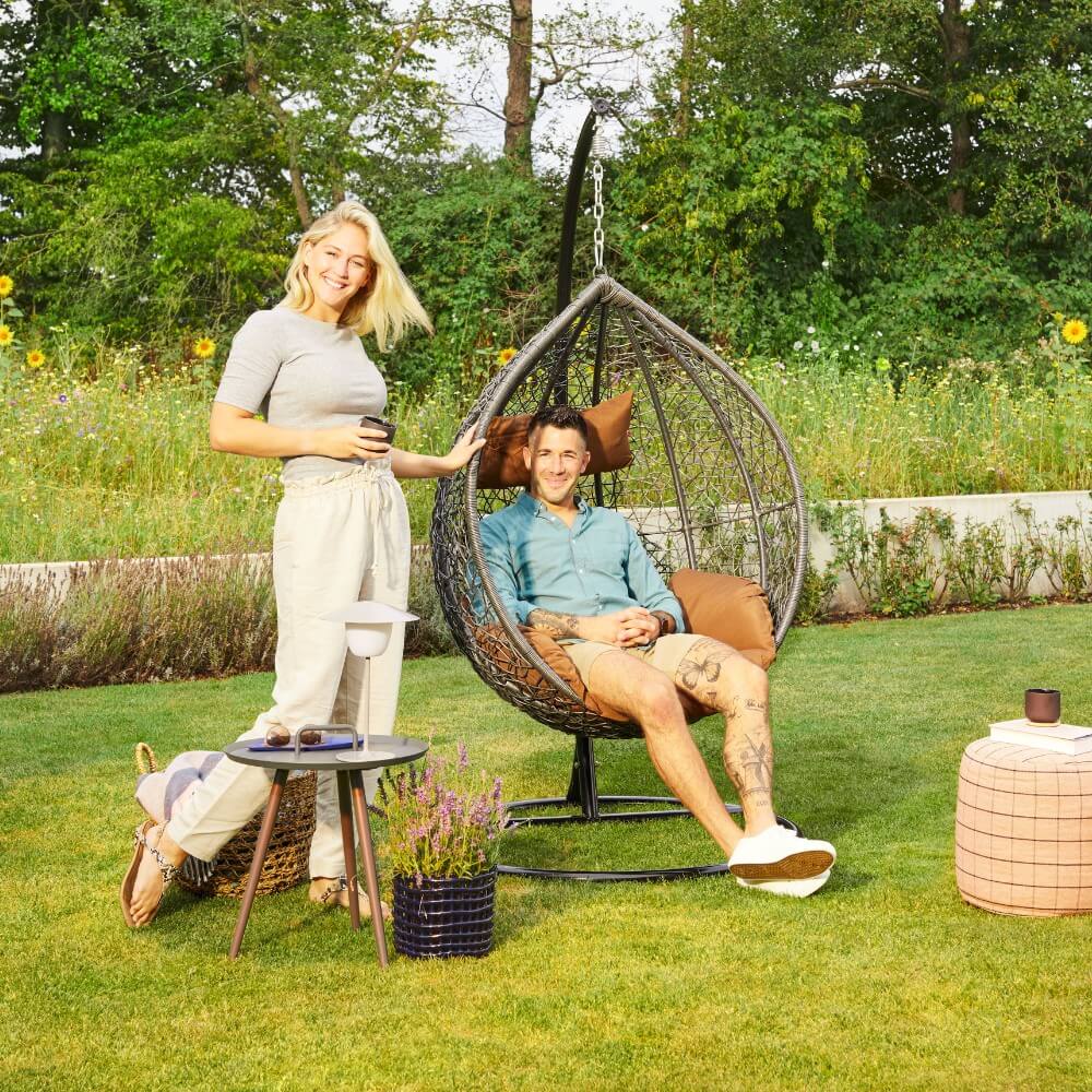 Polyrattan Hängesessel mit Gestell CIELO - Grau/Braun