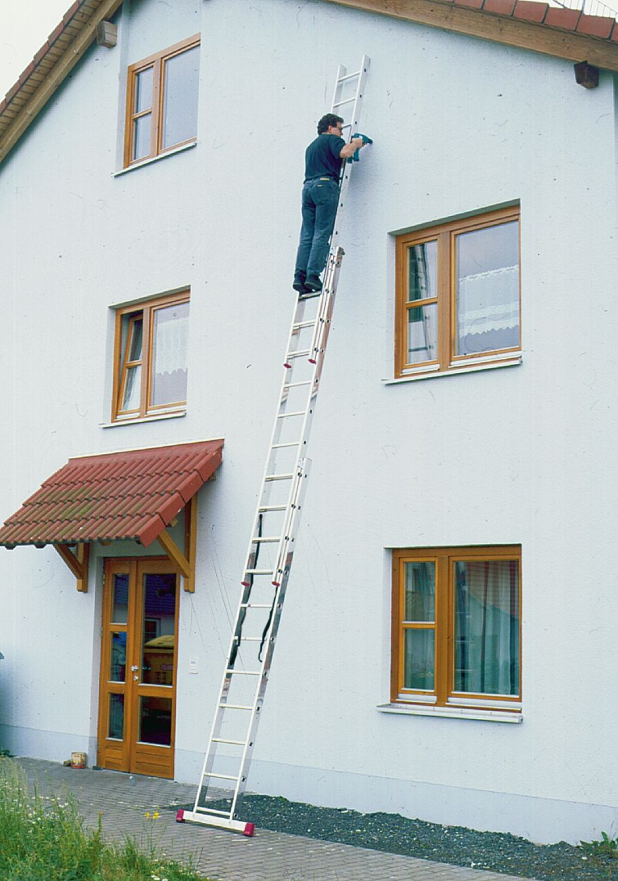 CORDA Vielzweckleiter 3x11 Sprossen