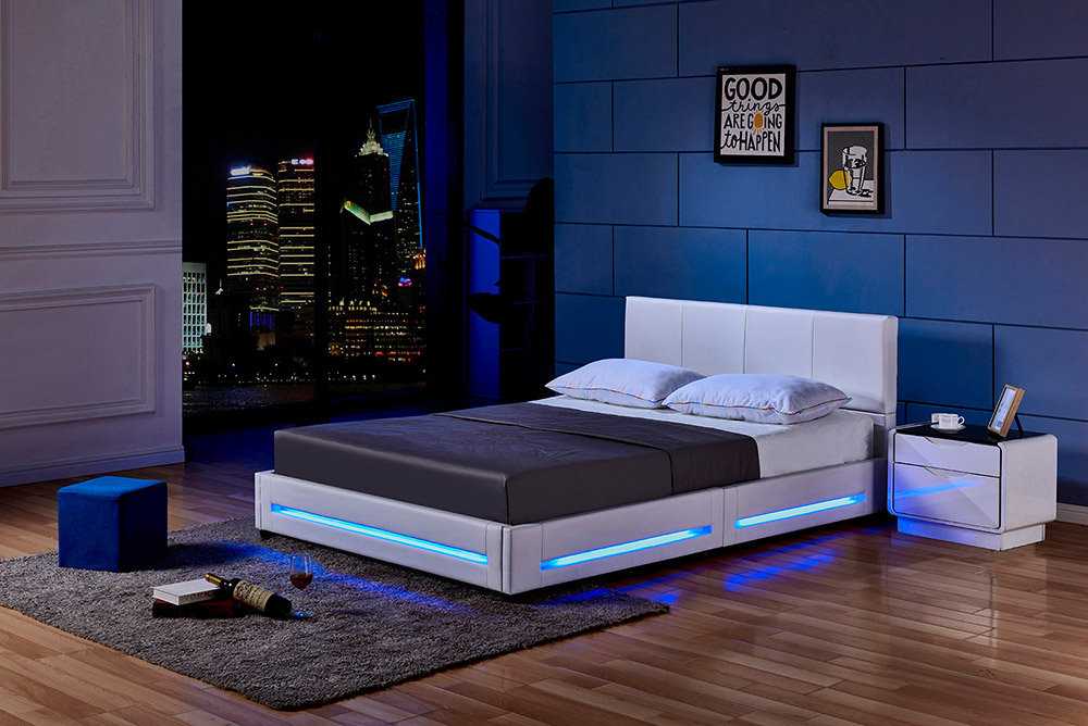 LED Bett ASTEROID - 180 x 200 cm Weiß