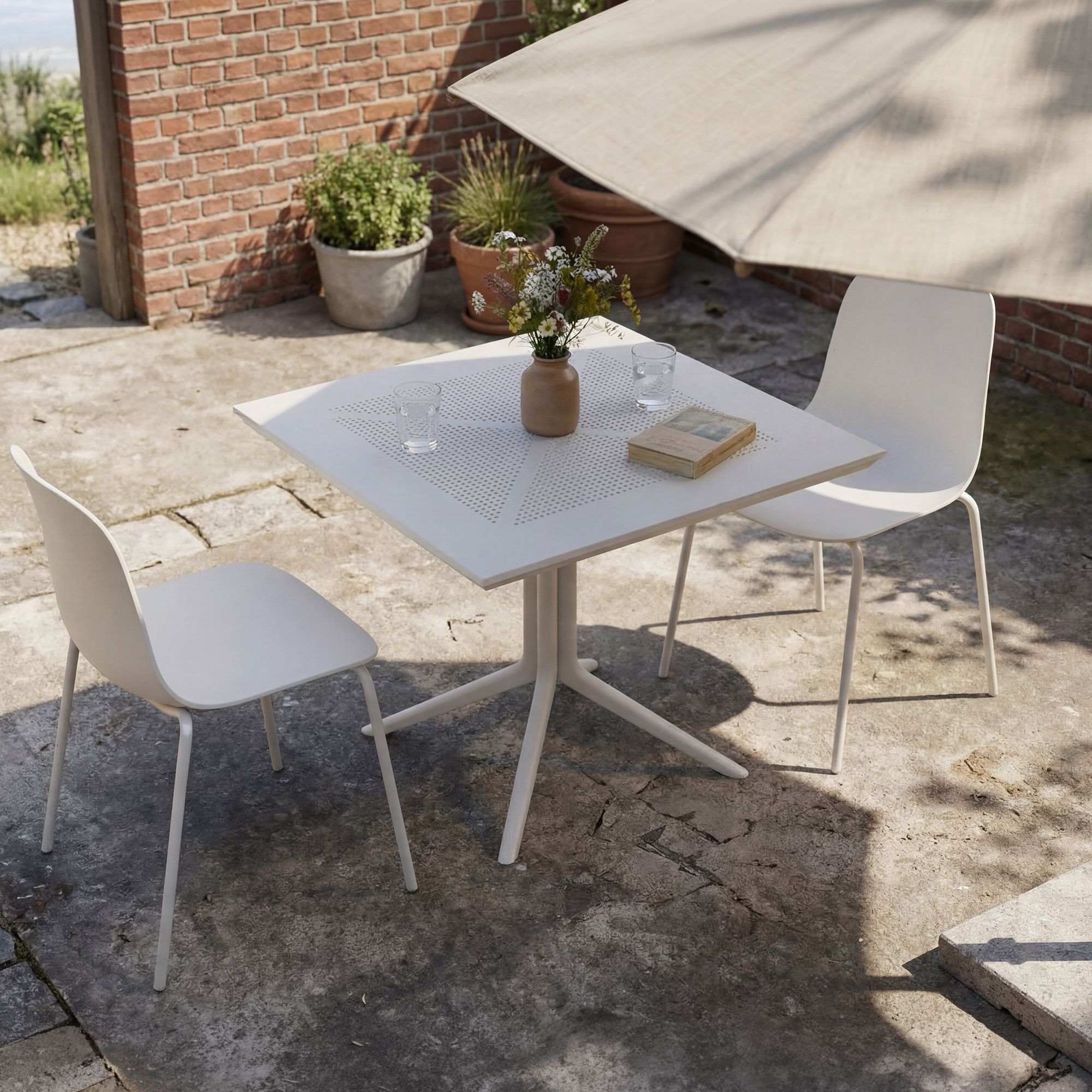 Gartenmöbel-Set Zeron mit 2 Stühlen, weiß