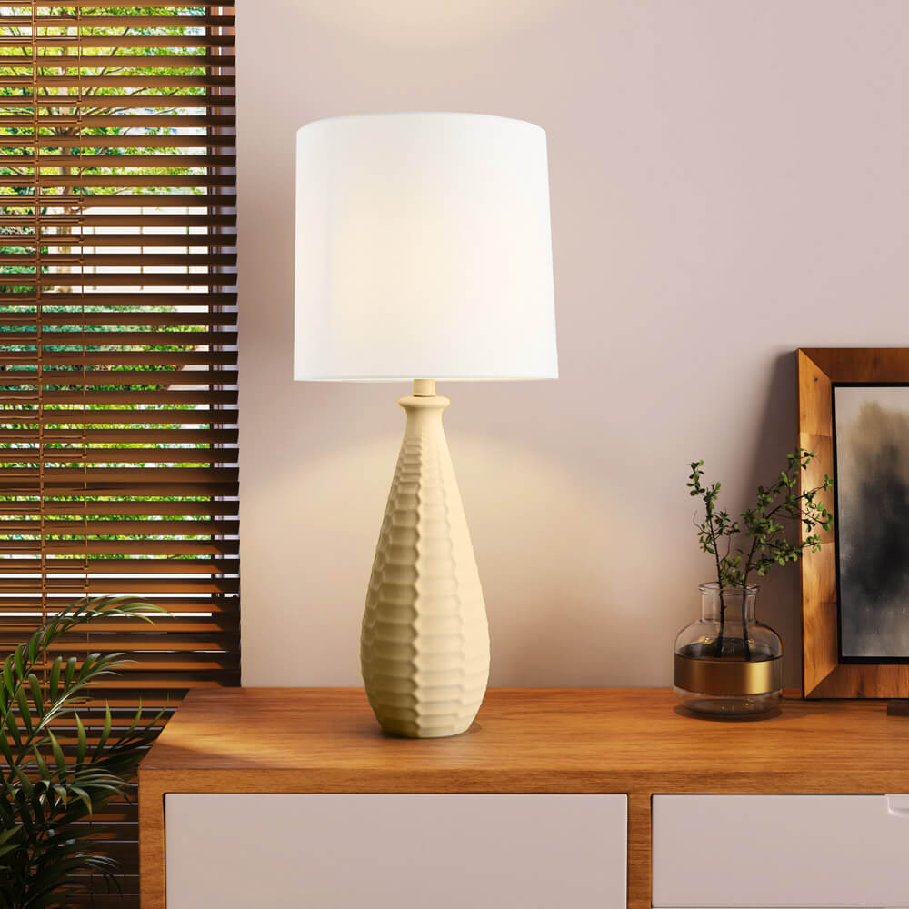 Große Tischlampe mit Stoffschirm MELVA - Creme