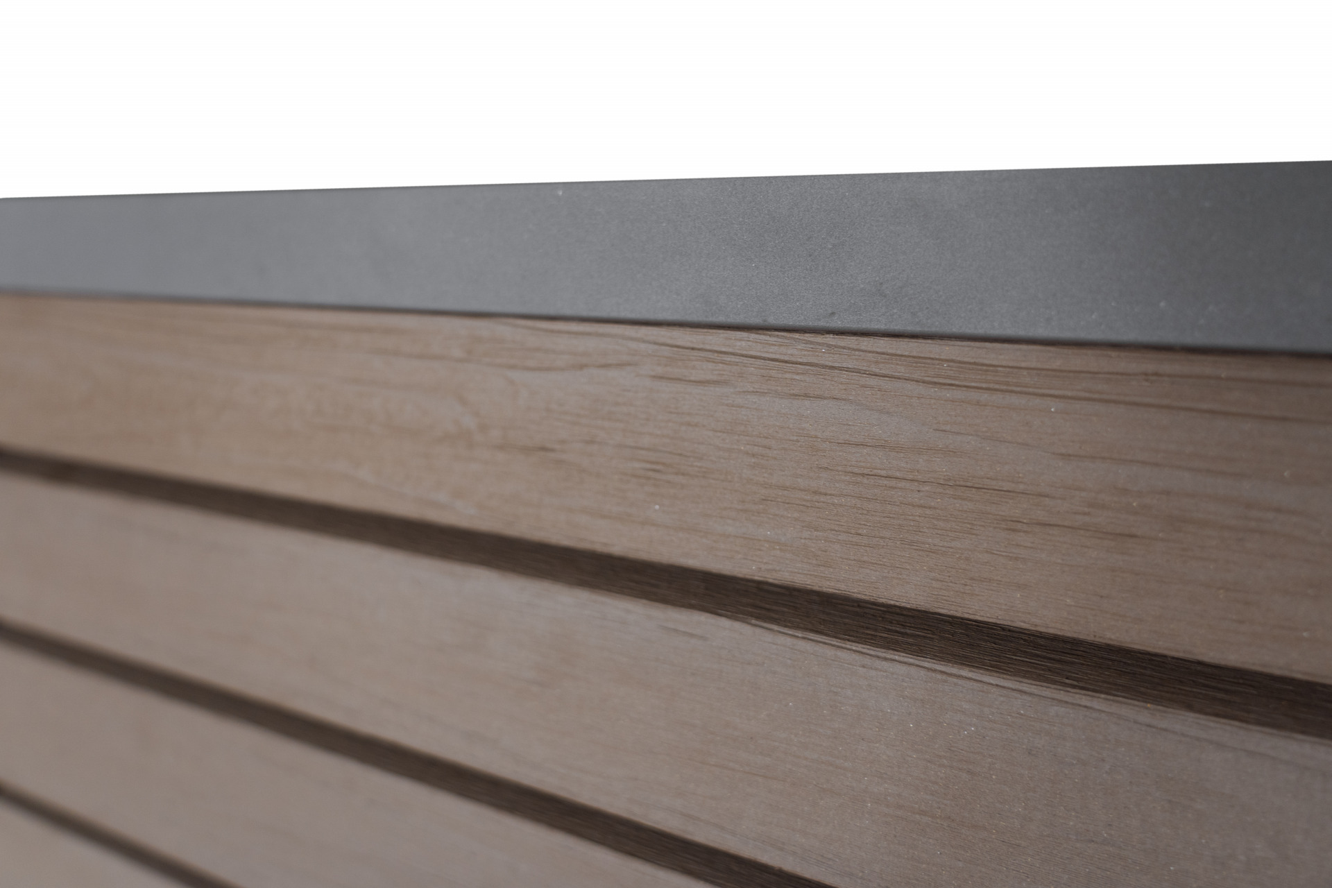 HANÖ-Serie SCHOKO Holzstruktur, 21 Lamellen 20 x 75/68 x 1793 mm, BPC-Rhombus-Steckzaun