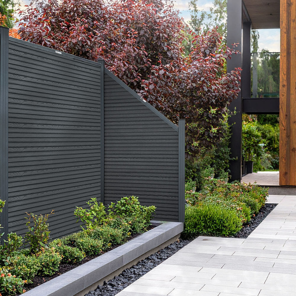 WPC Sichtschutzzaun Schrägelement CALLADO PREMIUM Horizontale Paneele - Höhe: 185 cm