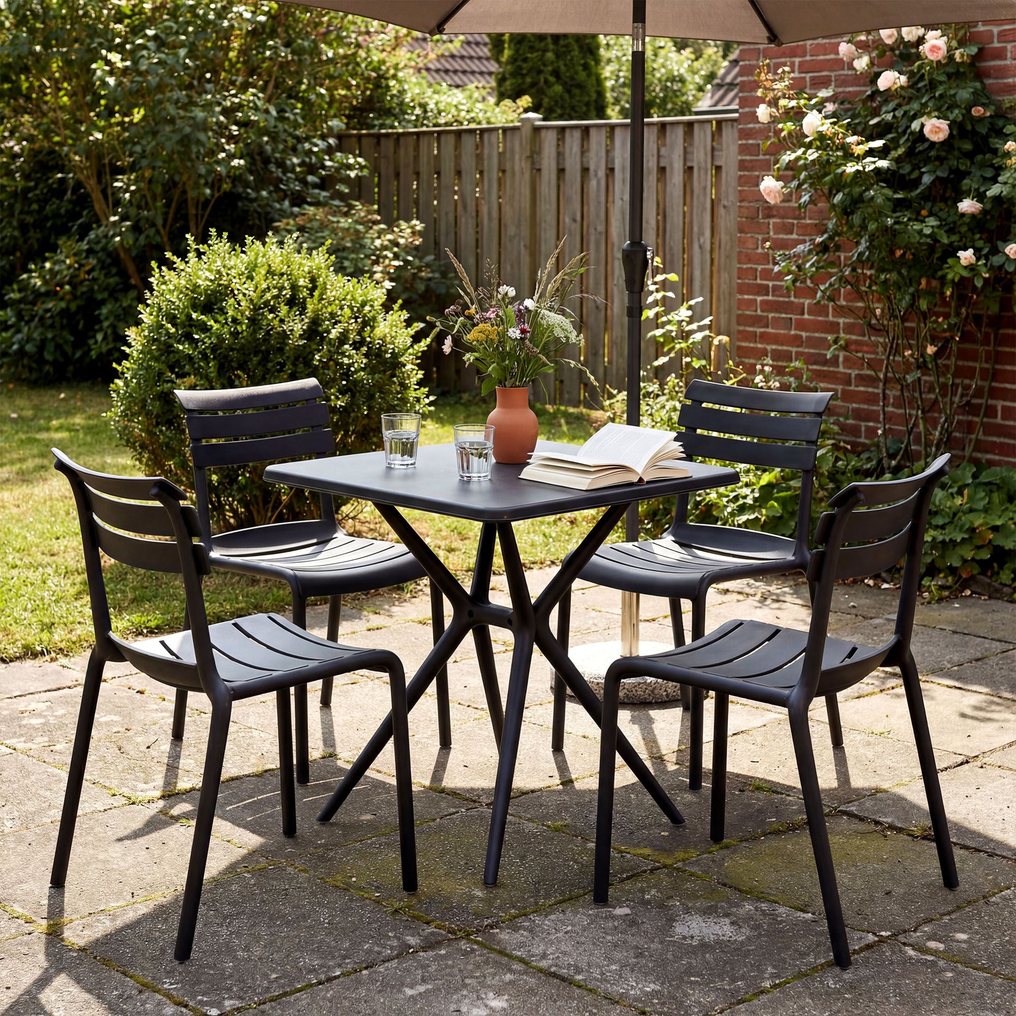 Gartenmöbel-Set Vela mit 4 Stühlen, schwarz