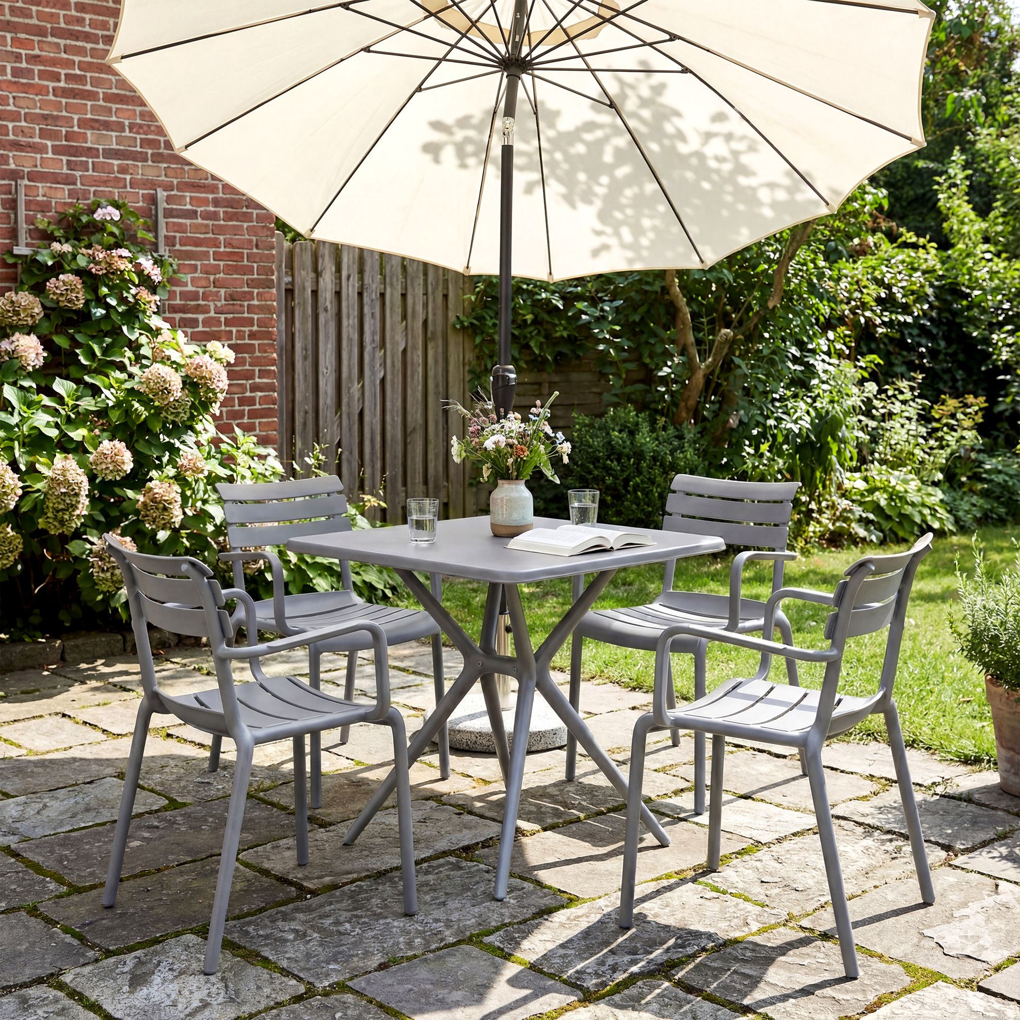 Gartenmöbel-Set Avena mit 4 Stühlen, grau