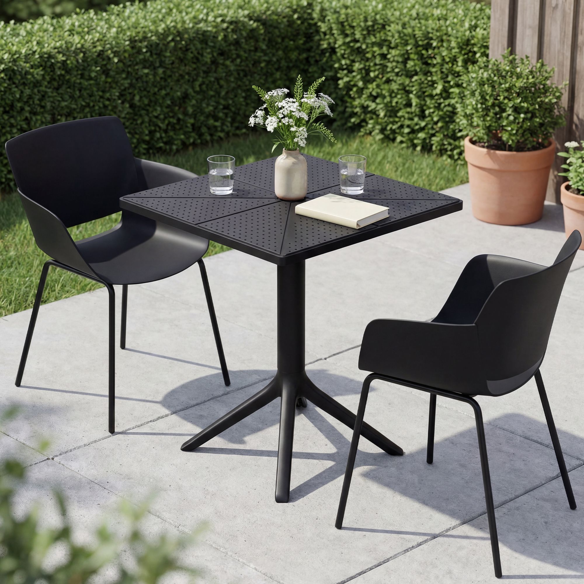 Gartenmöbel-Set Norva mit 2 Stühlen, schwarz