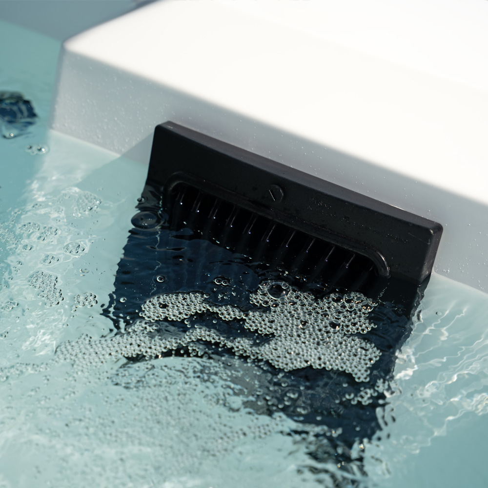 Outdoor Whirlpool NIMBUS DELUXE PURE 190 x 140 cm für 2 Personen