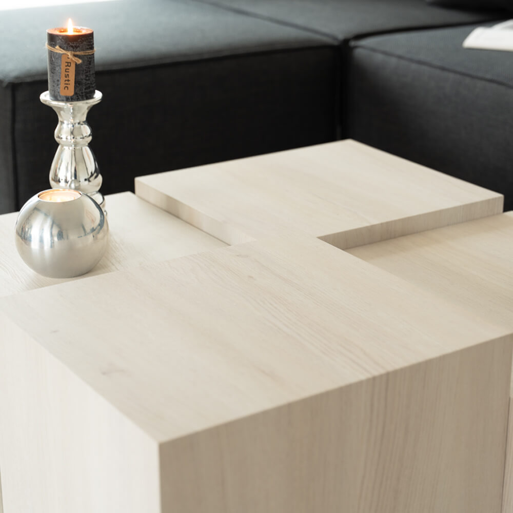 Couchtisch mit Schwebeeffekt NAYELI – 96 x 96 cm Beige