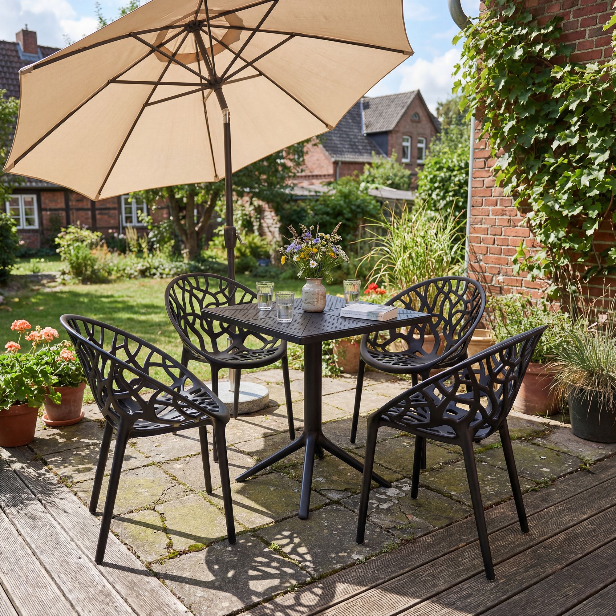 Gartenmöbel-Set Neriva mit 4 Stühlen, schwarz