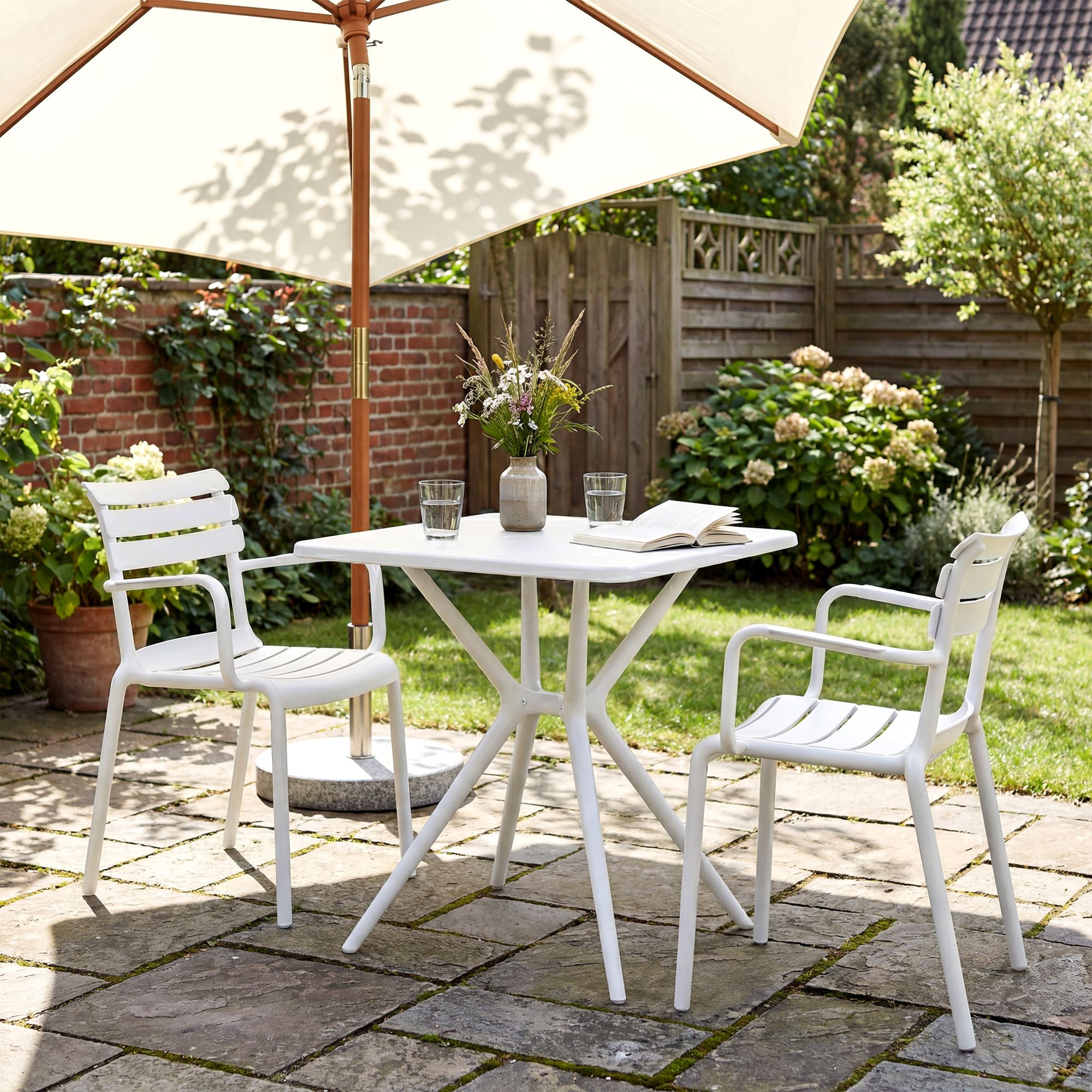 Gartenmöbel-Set Avena mit 2 Stühlen, weiß