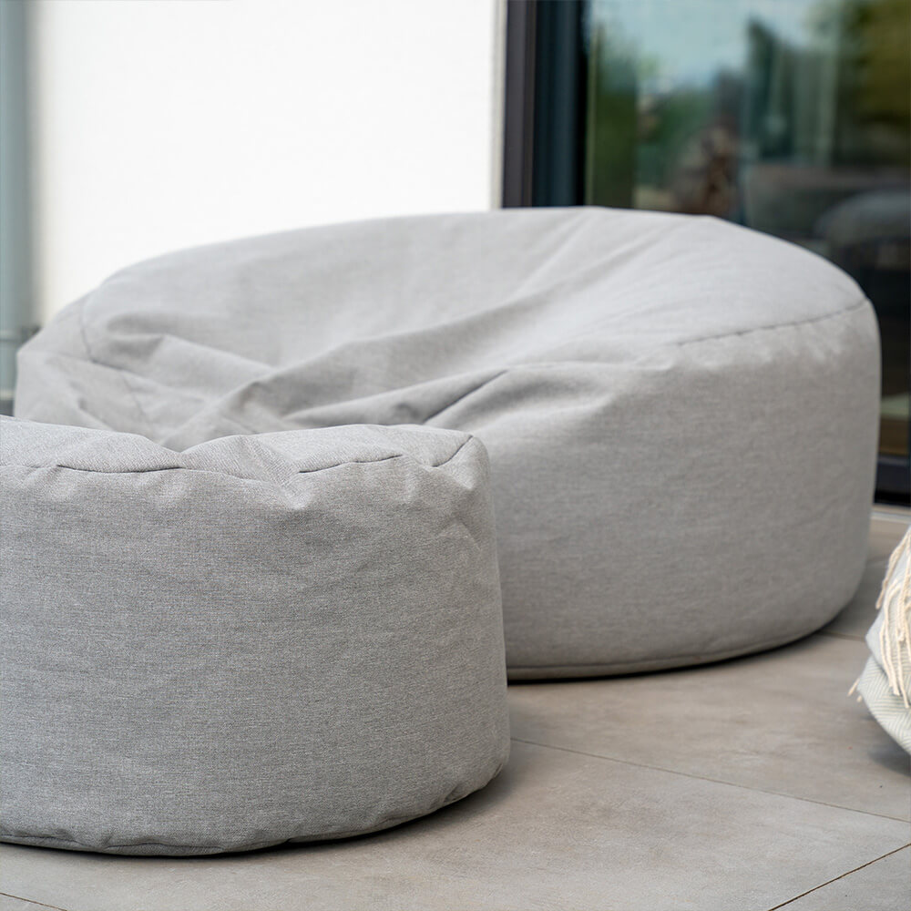 XXL Outdoor Sitzsack CLOUD mit Hocker - Hellgrau