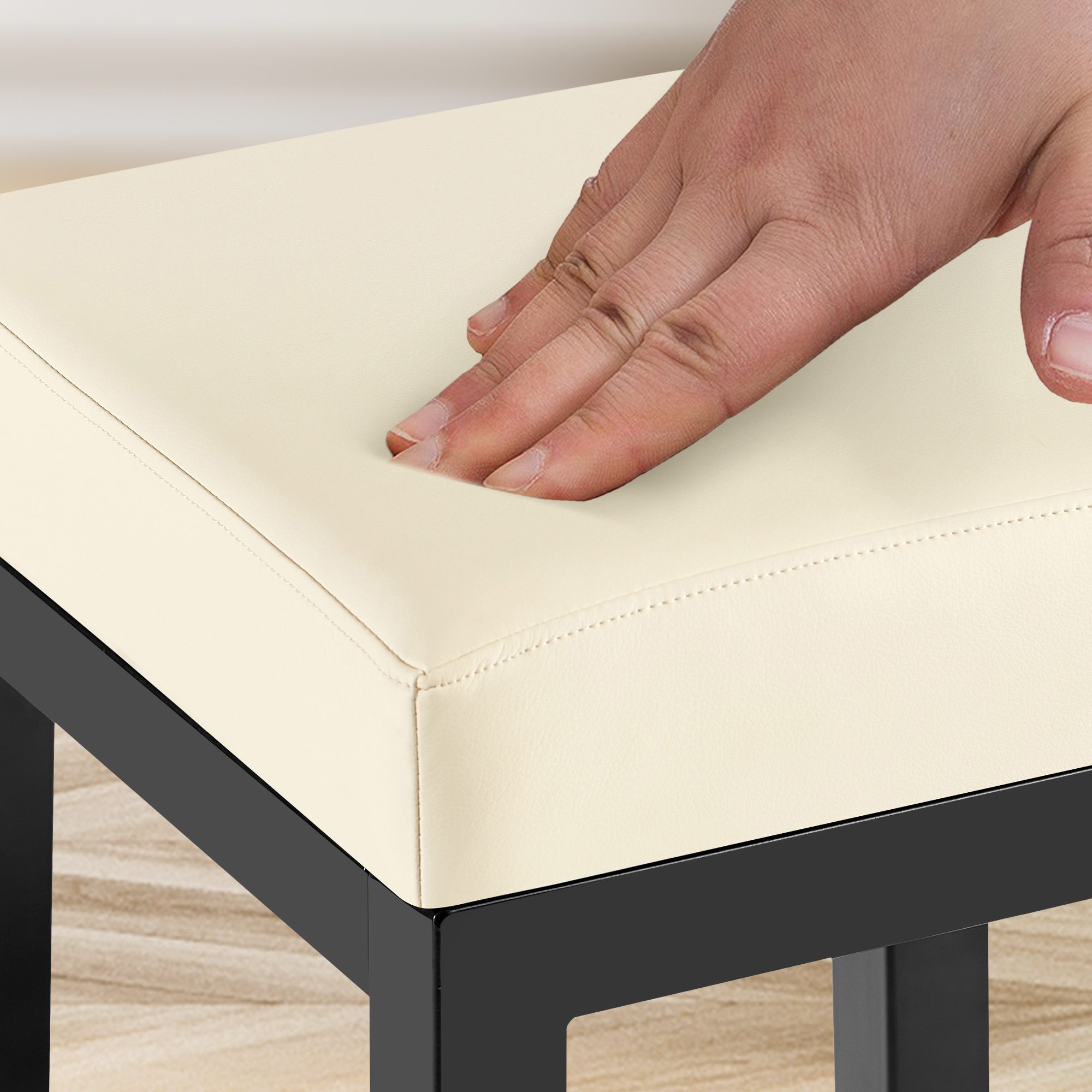 Barhocker Taylor B85 Kunstleder, creme