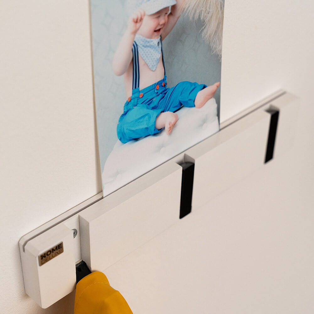Garderobenleiste HOOK inkl. 3 Haken und Magnete - Weiß